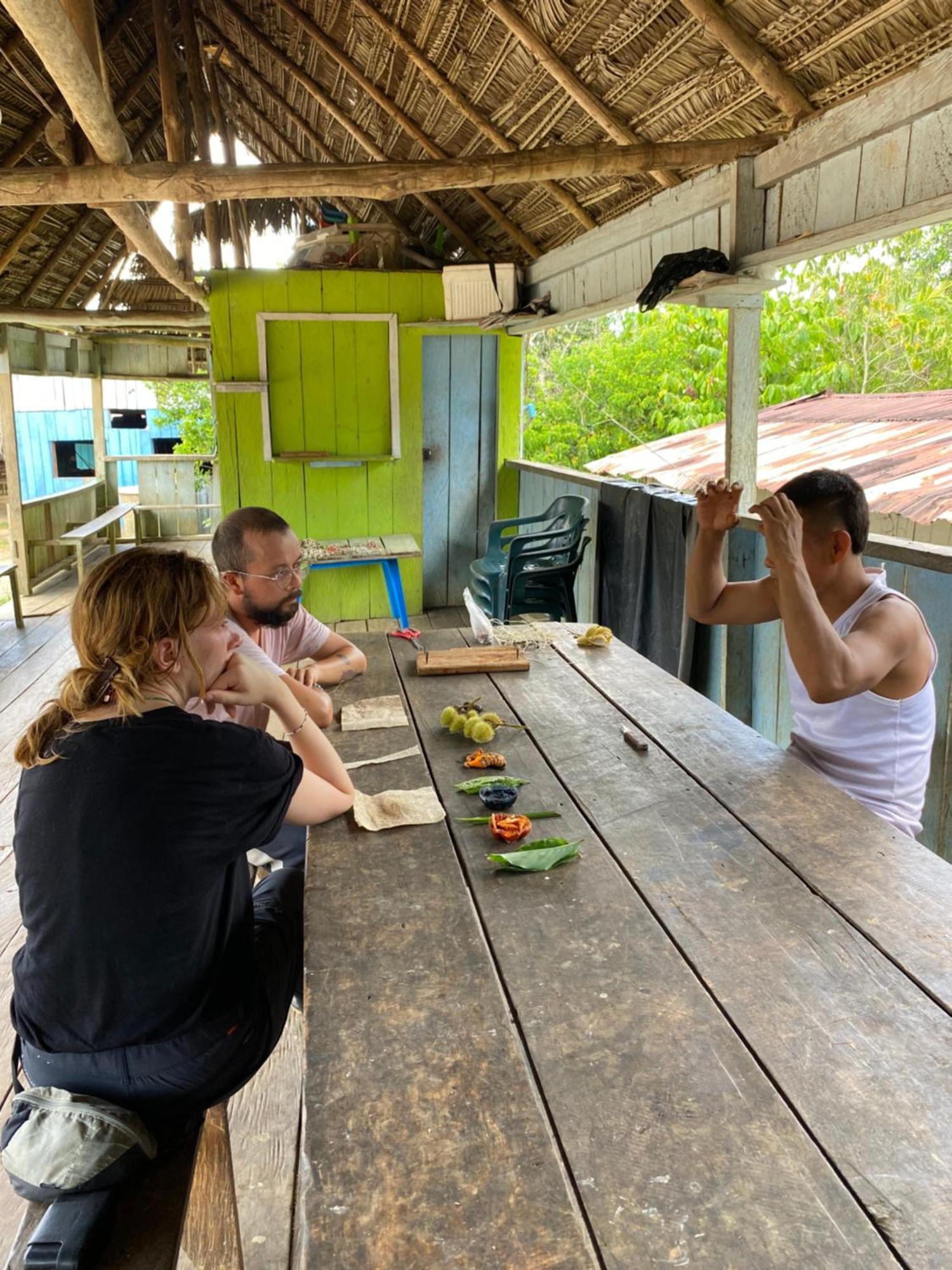 Hostal Buho Amazonas Tours 莱蒂西亚 外观 照片